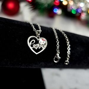 NEW Hello Kitty Heart Rhinestone Love Pendant Fashion Necklace Jewelry Christmas